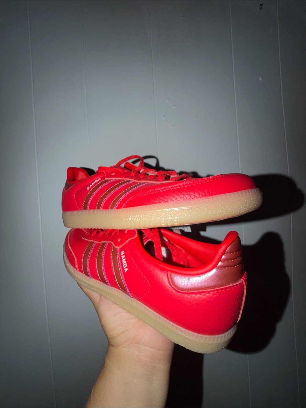 Women Brand new adidas Samba OG J Sneakers in Red leather Size 6 - Picture 3 of 5